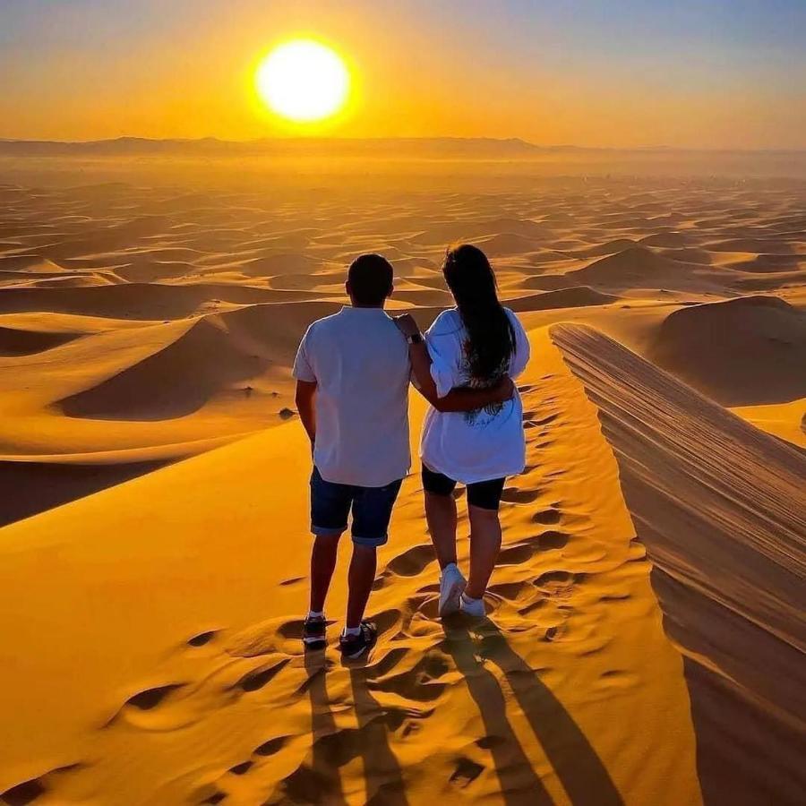 Desert Lover'S Luxury Camp 梅尔祖卡 外观 照片