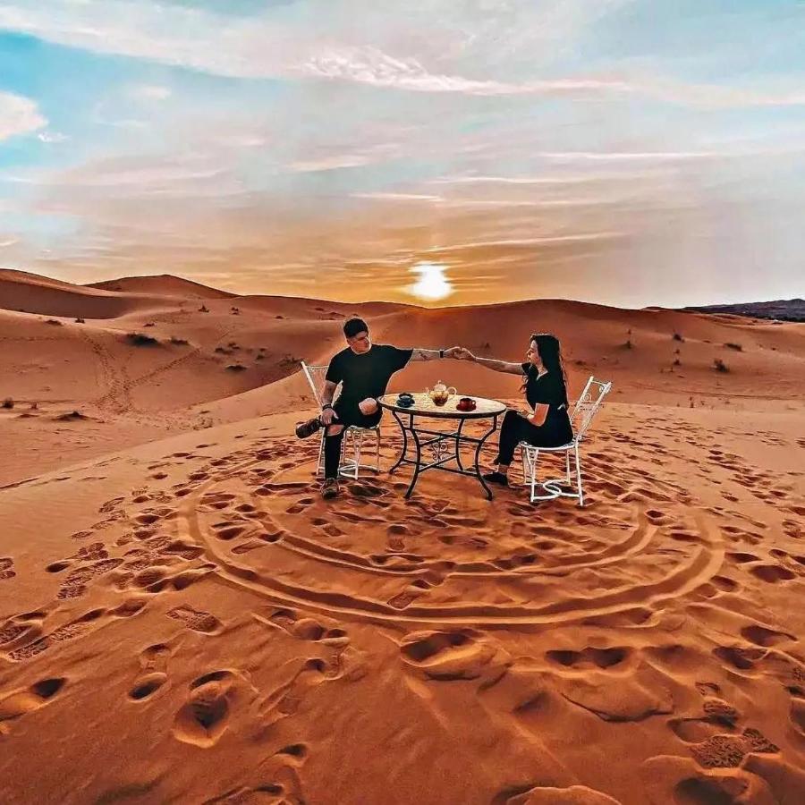 Desert Lover'S Luxury Camp 梅尔祖卡 外观 照片